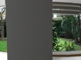 CASA MODERNA EN CONJUNTO CERRADO TUMBACO