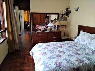 Foto 11 de SURCO VENTA CASA * AT: 304.00 M2 *AC: 378.00 M2 - 2 PISOS + AIRES  7 DORM 8 BAÑOS 2 COCHERAS