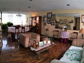 Foto 3 de SURCO VENTA CASA * AT: 304.00 M2 *AC: 378.00 M2 - 2 PISOS + AIRES  7 DORM 8 BAÑOS 2 COCHERAS