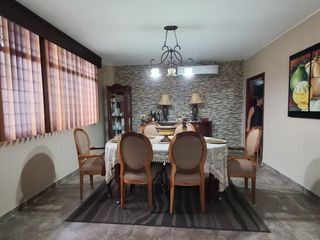 Foto 1 de VENTA DE LINDO Y ACOGEDOR DEPARTAMENTO EN URDESA CENTRAL