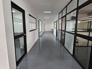 VENTA DE EDIFICIO OFICINAS BELLAVISTA AVE.BARCELONA