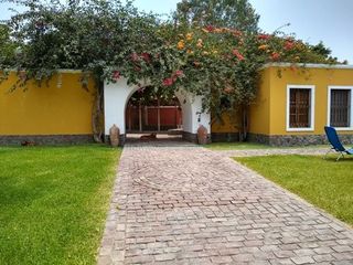 Foto 1 de VENDO CASA DE CAMPO EN Calle Cuatro Bocas - PACHACAMAC