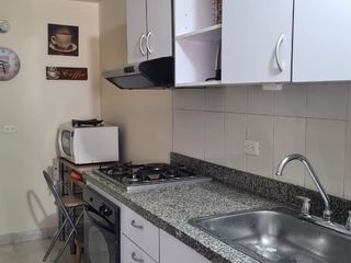 Foto 15 de RENTO APARTAMENTO AMOBLADO POR MESES CALLE 100 CAFAM FLORESTA PASADENA ANDES CASTELLANA