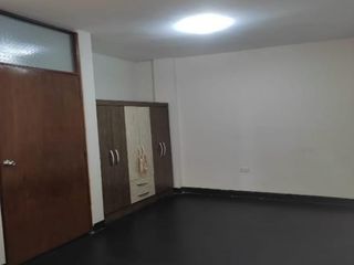 Foto 4 de ALQUILER DE DEPARTAMENTO CERCA AL COLEGIO TURICARA