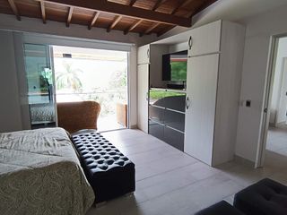 VENTA DE CABAÑA MODERNA EN SAN JERONIMO