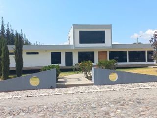 CASA DE VENTA, MINIMALISTA, SECTOR MALCHINGUI, TABACUNDO, $235.000