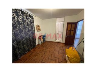 Foto 2 de Vendo Casa En Esquina Urb. San Nicolas Ac:364 M2 $249,999 ID 1084584