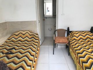 Foto 14 de Venta de Hostal y Locales Comerciales Laureles