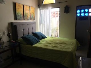 Foto 37 de Venta de Hostal y Locales Comerciales Laureles