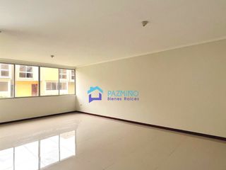 Foto 3 de Casa de Venta en Urbanización Palma Dorada, Machala