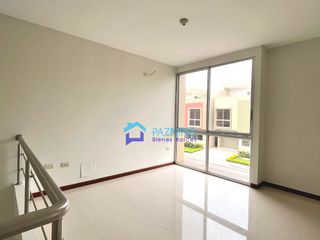 Foto 4 de Casa de Venta en Urbanización Palma Dorada, Machala