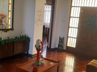 Foto 4 de Casa, 362 m2, 4 dorms, 4 baños, jardin, terraza, 2 estac, ideal Proyecto.