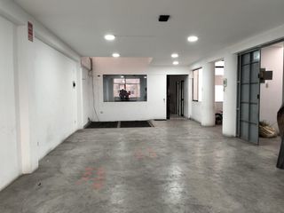 Venta De Edificio En Zarate Mangomarca-S.J.L