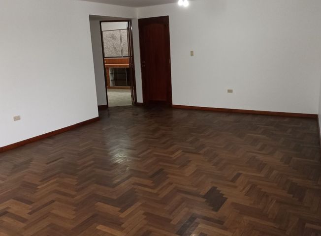 Departamento en Venta en Santiago de Surco - Widok 4