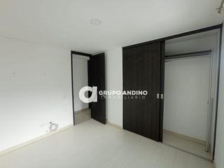 Se Arrienda Apartamento en el Edificio House Center - Bucaramanga