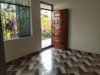 Foto 16 de Ventanilla Alquiler Casa con Areas Verdes Internas Para Vivienda y Negocio.