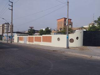 Foto 6 de Ventanilla Alquiler Casa con Areas Verdes Internas Para Vivienda y Negocio.