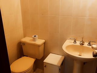 VENTA CASA EXCLUSIVA PRIMAVERA 2 CON 278 m²