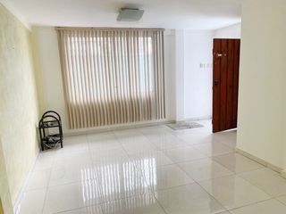 Foto 4 de Venta de Casa Alborada Décima Etapa - con linda remodelación cerca a la Rotonda y City Mall
