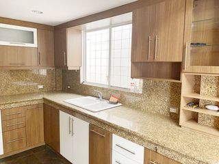 Foto 9 de Venta de Casa Alborada Décima Etapa - con linda remodelación cerca a la Rotonda y City Mall