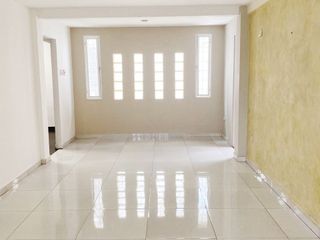 Foto 1 de Venta de Casa Alborada Décima Etapa - con linda remodelación cerca a la Rotonda y City Mall