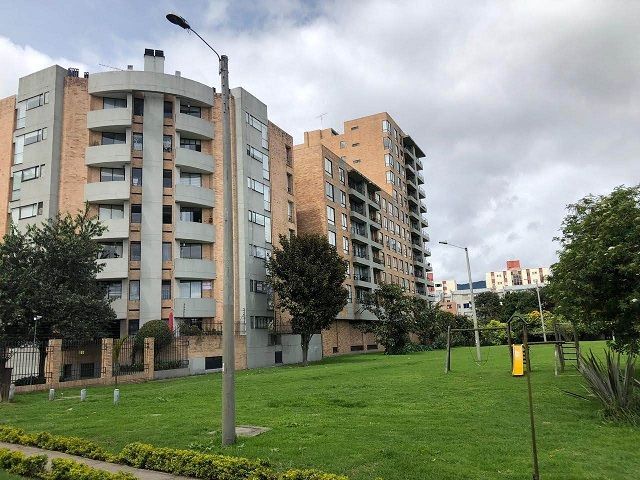 ARRIENDO PARTAMENTO AMOBLADO EN LA COLINA CAMPESTRE