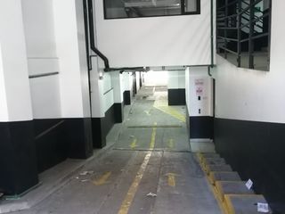 Foto 13 de EDIFICIO 860 m2 AV 10 DE AGOSTO CERCA ANACIONES UNIDAS