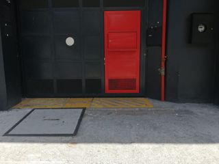 Foto 17 de EDIFICIO 860 m2 AV 10 DE AGOSTO CERCA ANACIONES UNIDAS