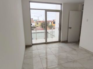 VENTA DE AMPLIA Y HERMOSA CASA EN ILO, CERCA A PLAZA DE ARMAS