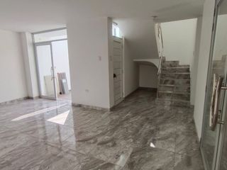 Foto 18 de VENTA DE AMPLIA Y HERMOSA CASA EN ILO, CERCA A PLAZA DE ARMAS