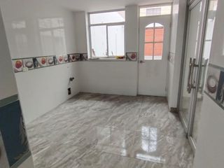 VENTA DE AMPLIA Y HERMOSA CASA EN ILO, CERCA A PLAZA DE ARMAS