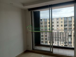 Se arrienda hermoso apartamento en conjunto. Piso 7