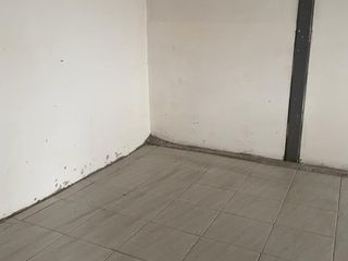 Foto 10 de alquiler de bodega