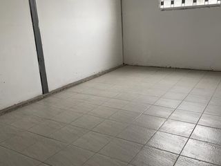 Foto 6 de alquiler de bodega