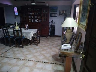 Foto 12 de En venta: Duplex céntrico en Romang