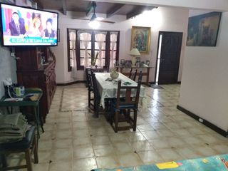Foto 13 de En venta: Duplex céntrico en Romang