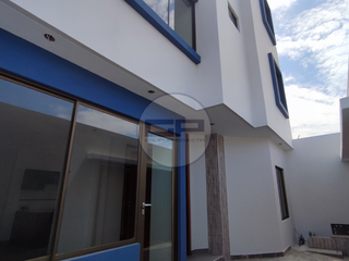 Foto 2 de Casa en Venta Urb. Las Casuarinas de Piura II