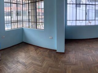 Foto 7 de Vendo linda casa de 3 pisos  mas Tienda  -  En esquina  - Pio Pata - Huancayo –