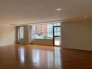 Foto 1 de VENDO EXCELENTE Y AMPLIO DEPARTAMENTO DUPLEX EN EL BOSQUE , 333 METROS DE CONSTRUCCION