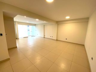 se vende departamento en san miguel cerca al parque de las leyendas