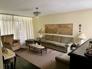 Foto 7 de Excelente casa como terreno en Calle Papini, San Borja