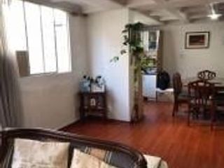 VENTA DE DEPARTAMENTO DUPLEX  EN LAS CASAS-BELISARIO QUEVEDO