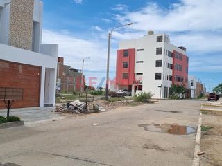 Terreno En Venta En La Urbanización Los Nogales Pimentel T.Eneque