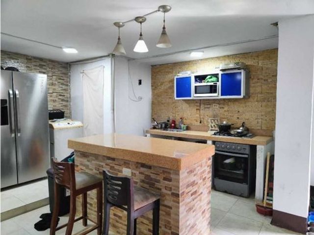Venta de Departamento en, Bloques las Acacias, Sur de Guayaquil.
