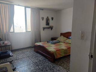 Foto 19 de VENTA APTO PISO 23- TORRE ARISTI - EXCELENTE Y HERMOSA VISTA.