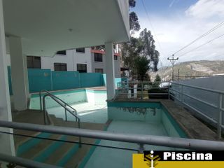 Casa de venta Pusuqui, conjunto Villanueva, 3 pisos,terraz, áreas comunales, al mejor precio
