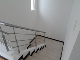 Alquiler linda casa 3 dormitorios, jardín, dentro de Conjunto privado!!!, ubicado en Tanda - Nayón, Sector Rancho San Francisco