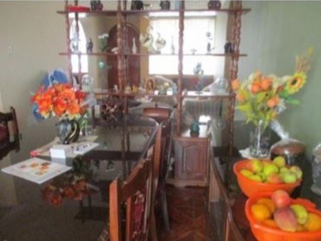VENDO CASA DE 266.05M2 EN CALLE TAHUAYCANI – SACHACA; CERCA A AVENIDAS PRINCIPALES.