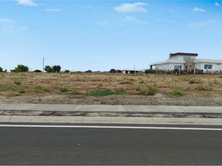 Foto 9 de terreno de venta en Montecristi zona Golf Club