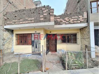 Foto 1 de Casa a Precio de Terreno en Venta Cerca a UCV SJL